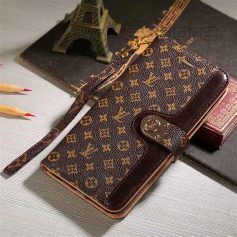 louis vuitton phone wristlet